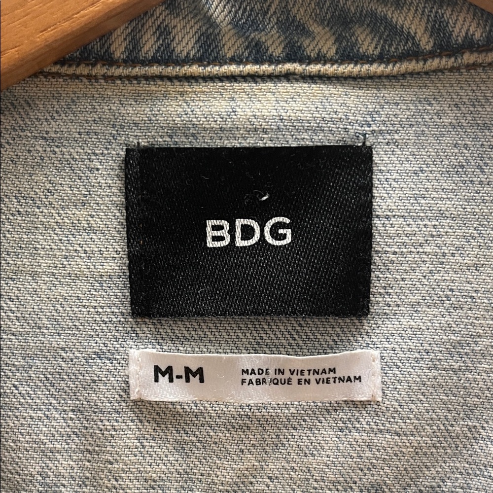 BDG Light Wash Blue Denim Jacket with Snake Embroidery Back - Picture 2 of 8
